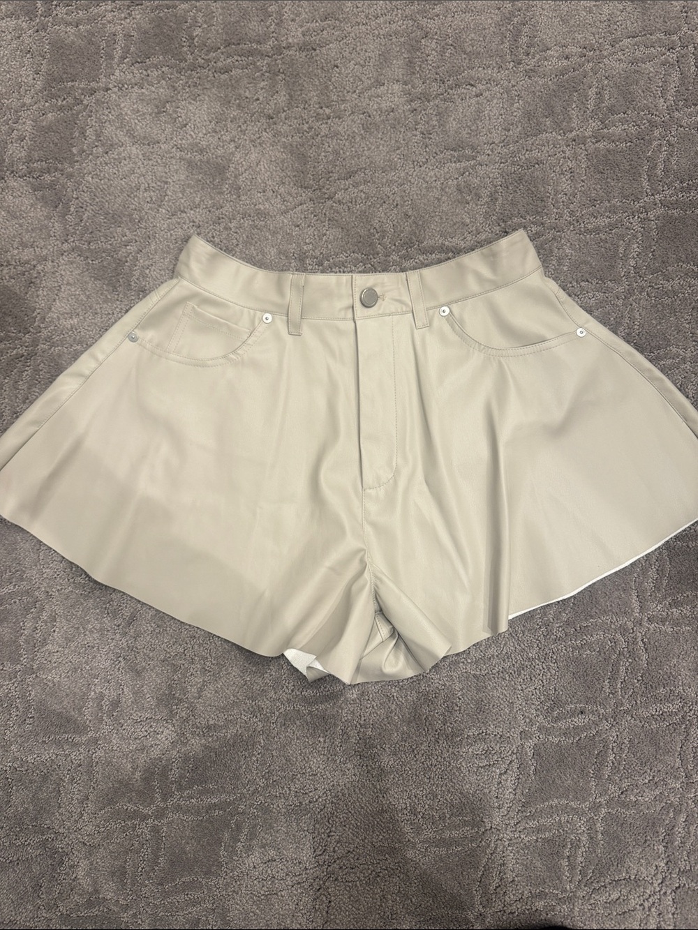 Blank NYCHigh-Waist Cream Faux-Leather Women’s Shorts